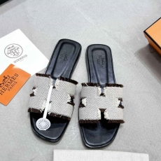 Hermes Slippers